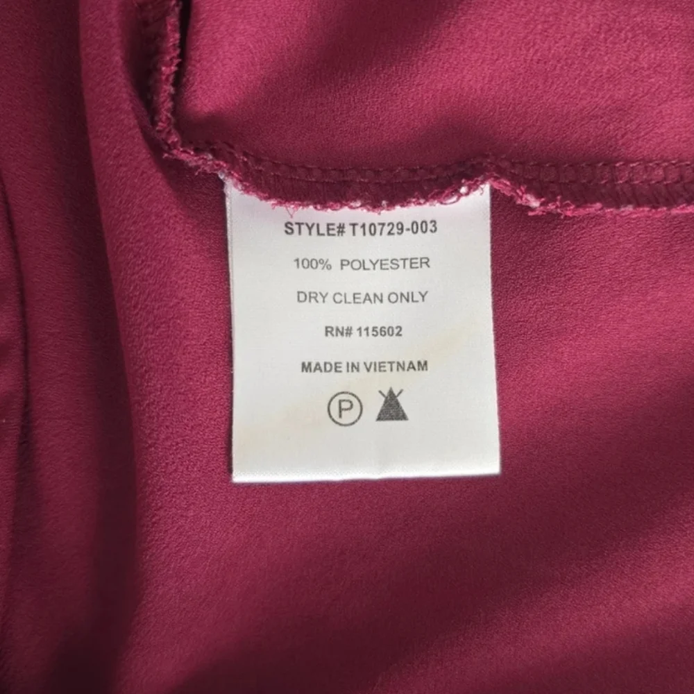 LUSH V-Neck 3/4 Sleeve Blouse, Size S - Picture 4 of 6